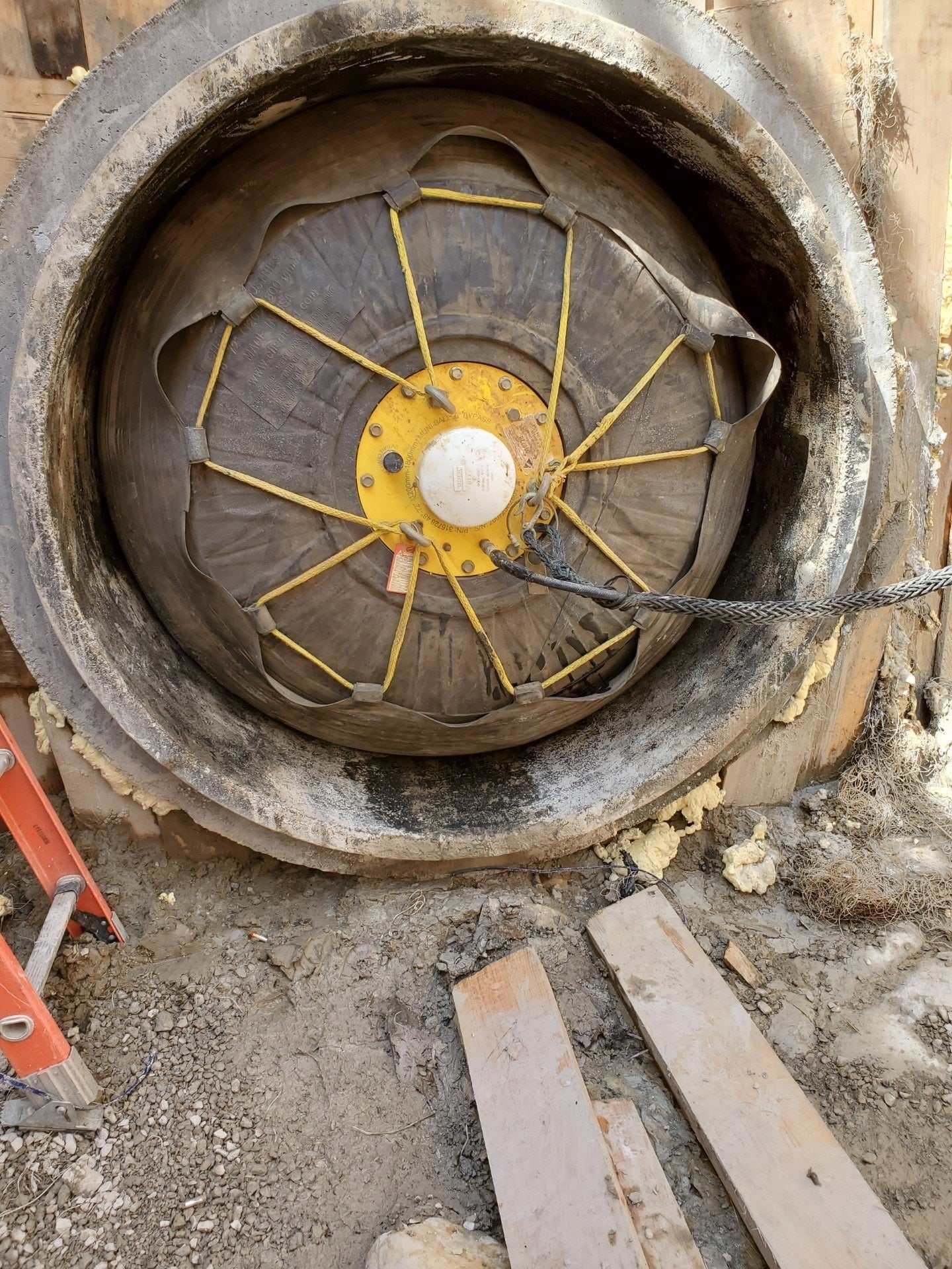 Large Diameter Test Plug in Concrete Pipe